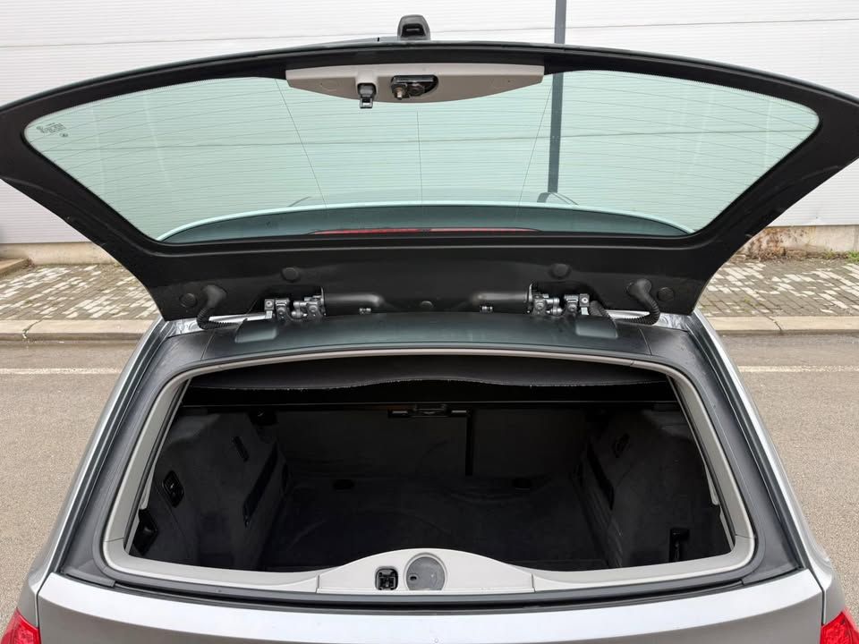 Слика на возило