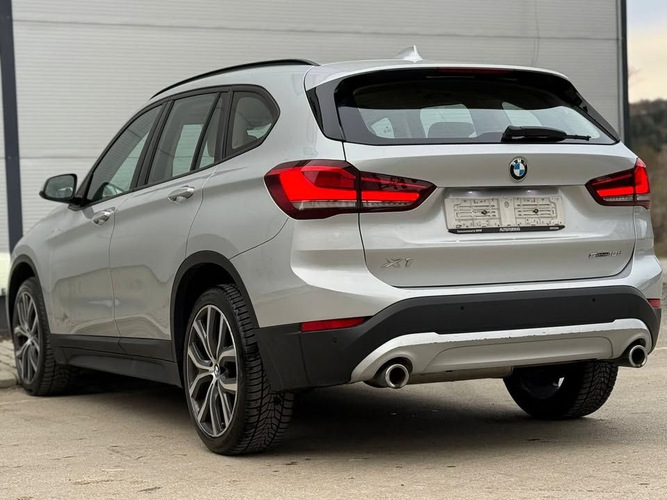 Слика на возило