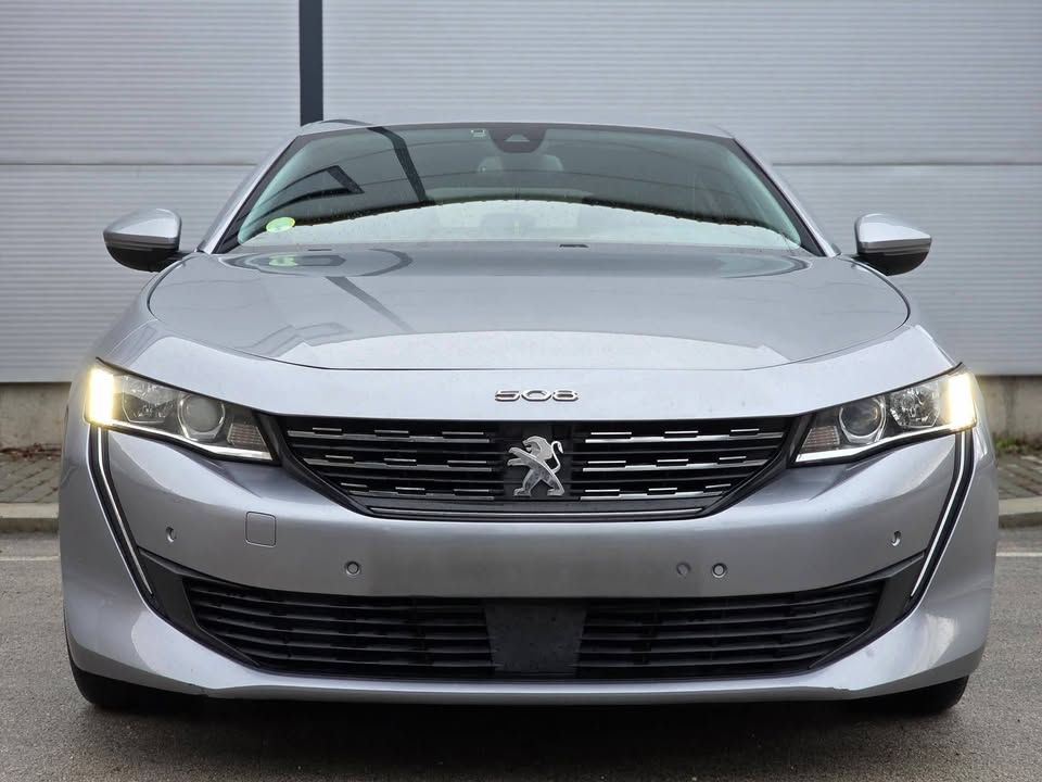 Слика на возило