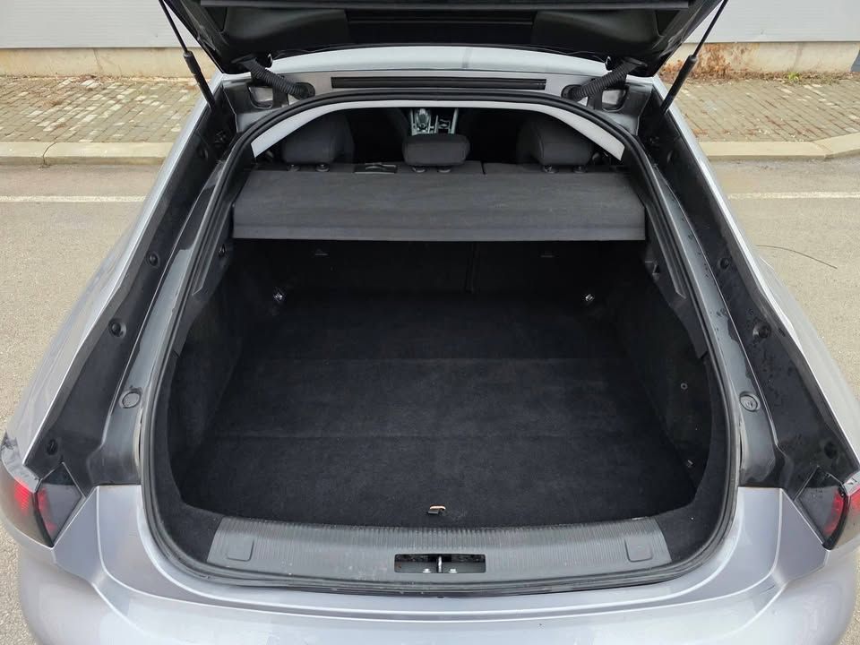 Слика на возило