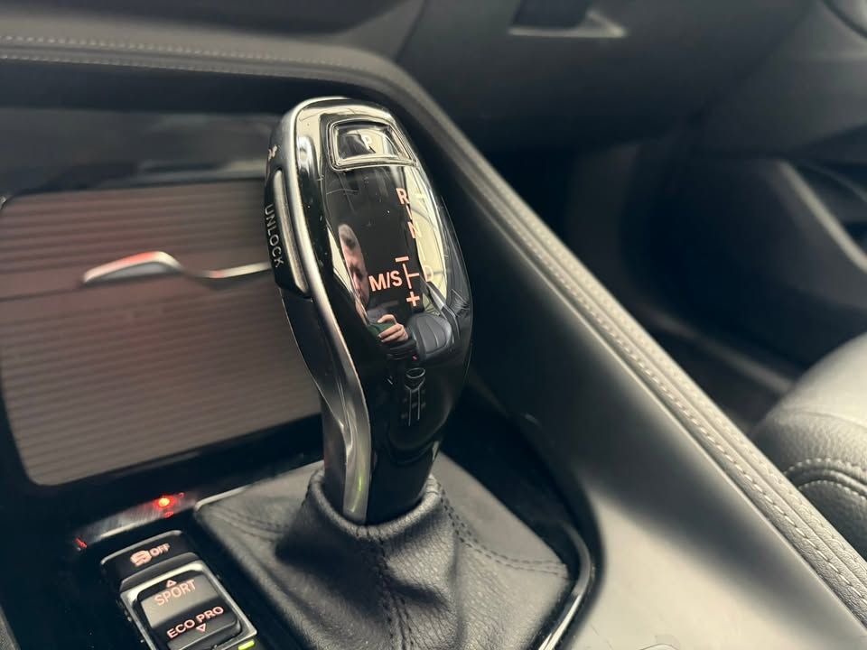 Слика на возило