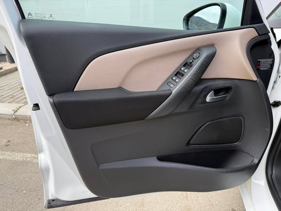 Слика на возило