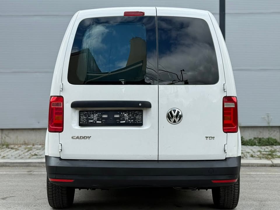 Слика на возило