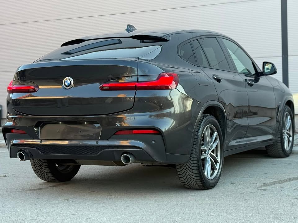 Слика на возило