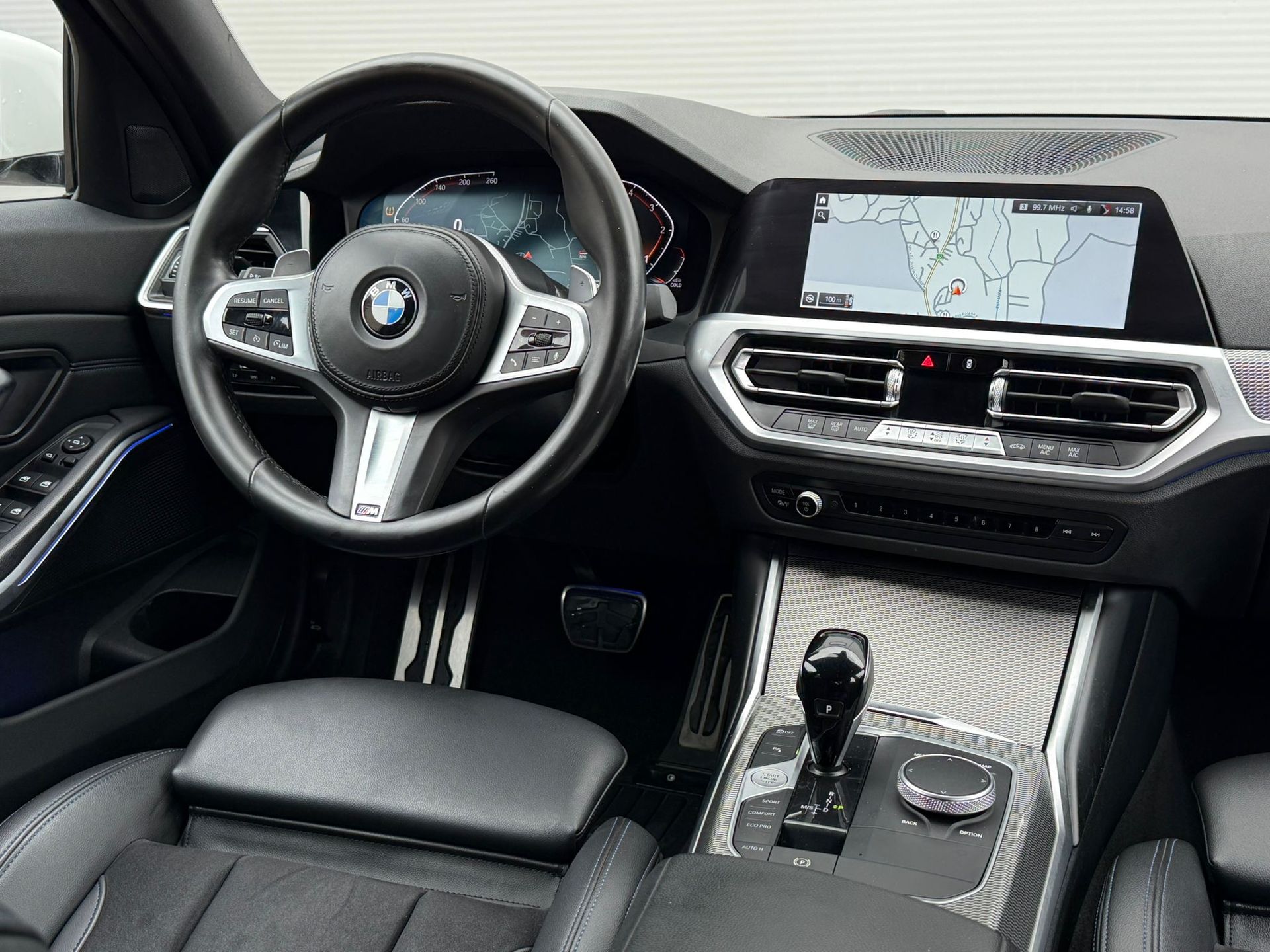 243be36b-c292-44e3-8b39-5dfba8afa70f