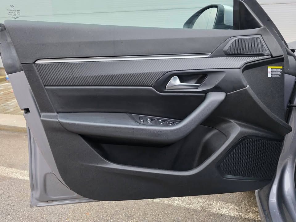 Слика на возило