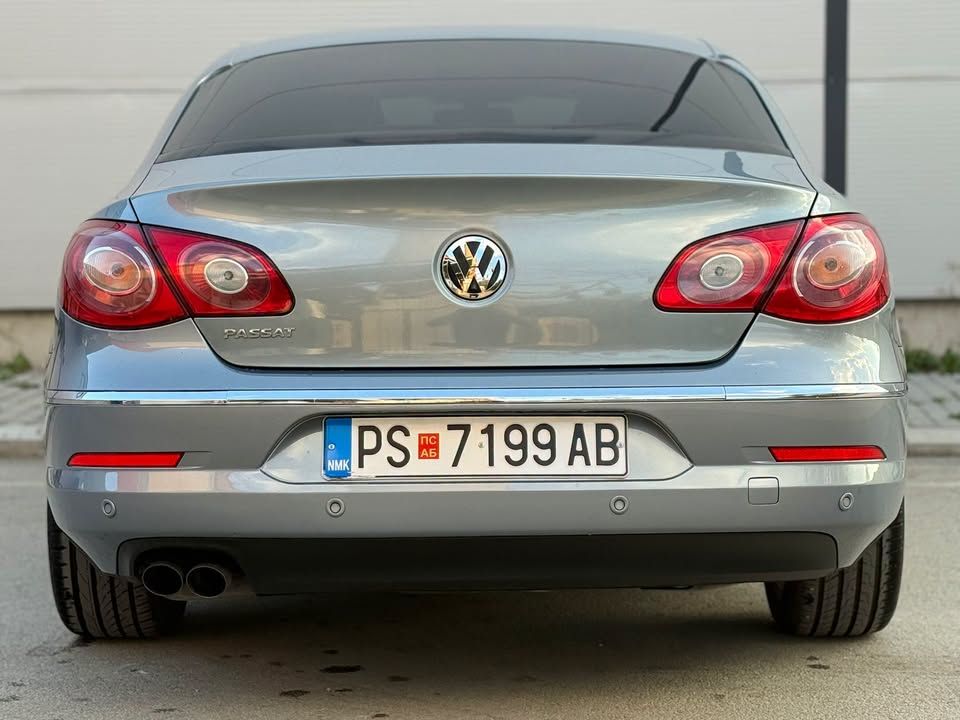 Слика на возило