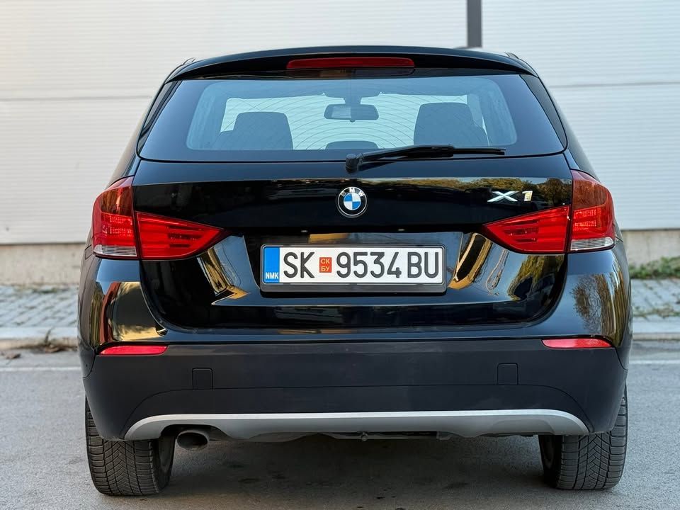 Слика на возило