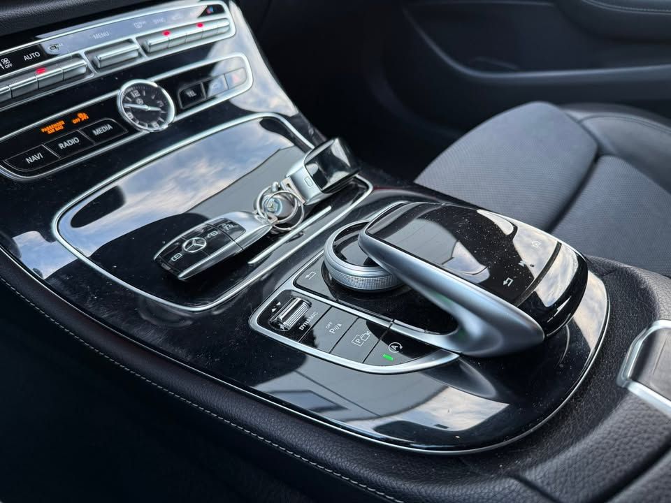 Слика на возило