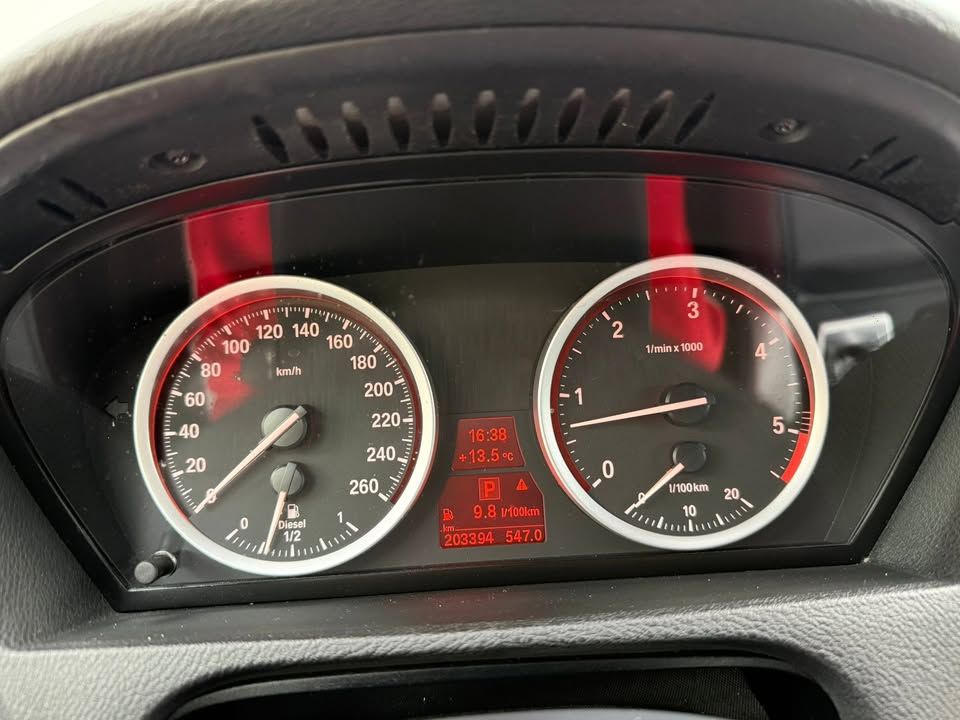 Слика на возило