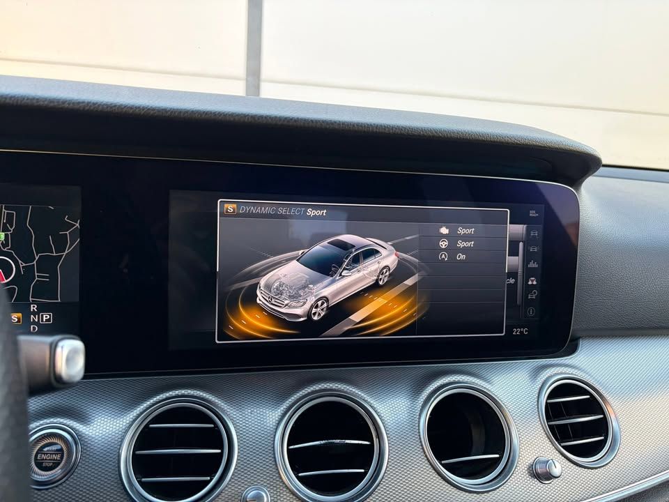 Слика на возило