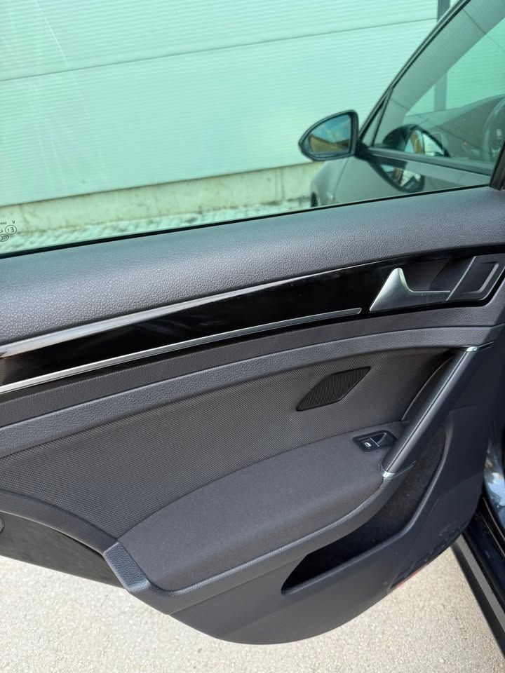 Слика на возило