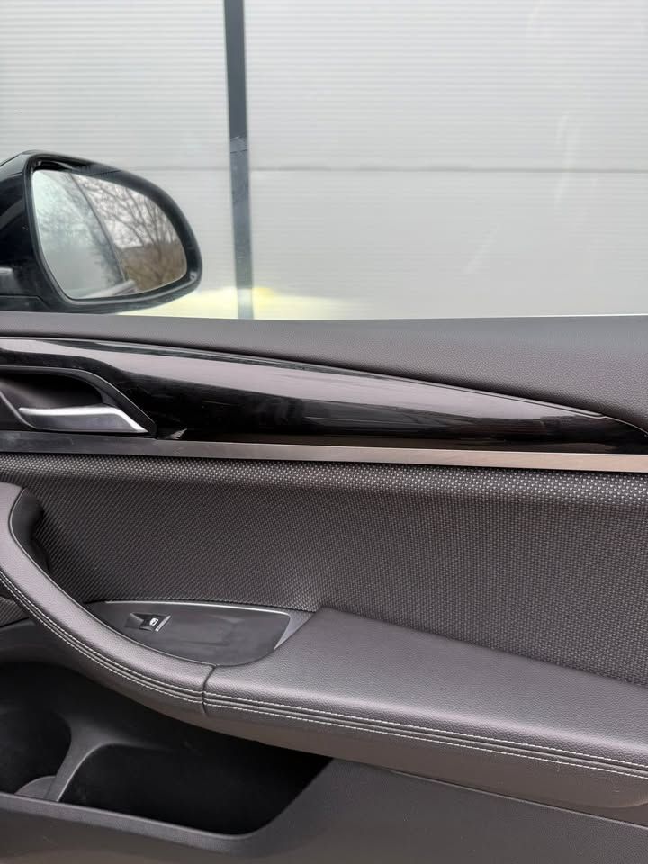 Слика на возило