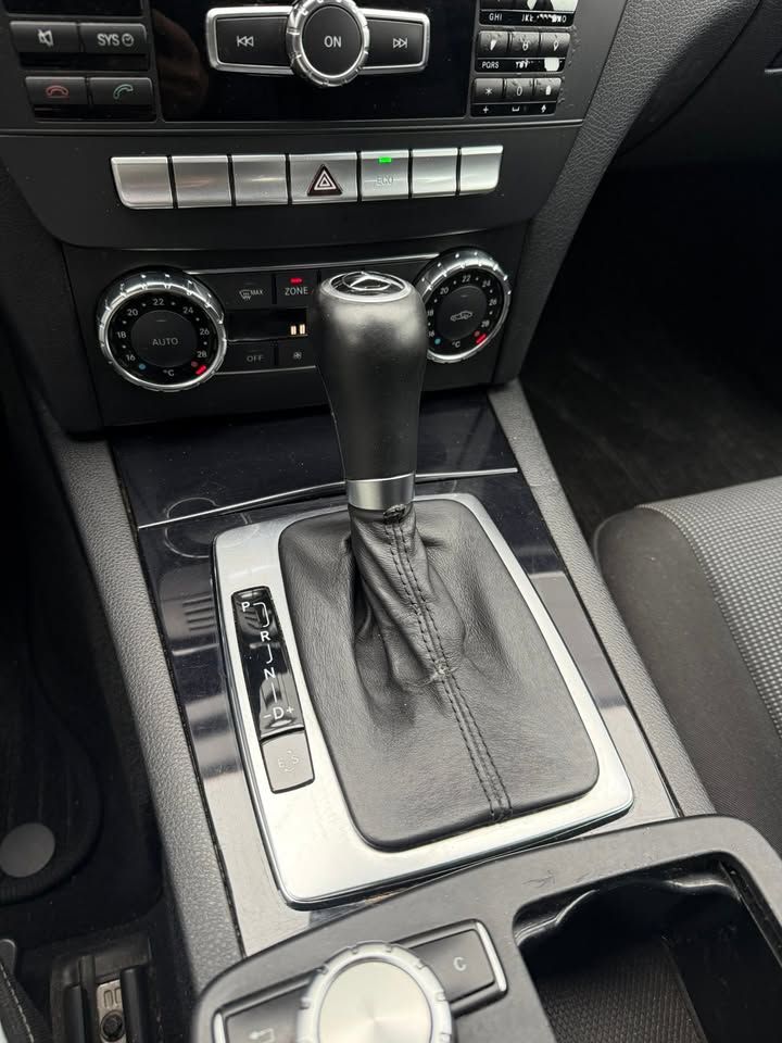 Слика на возило