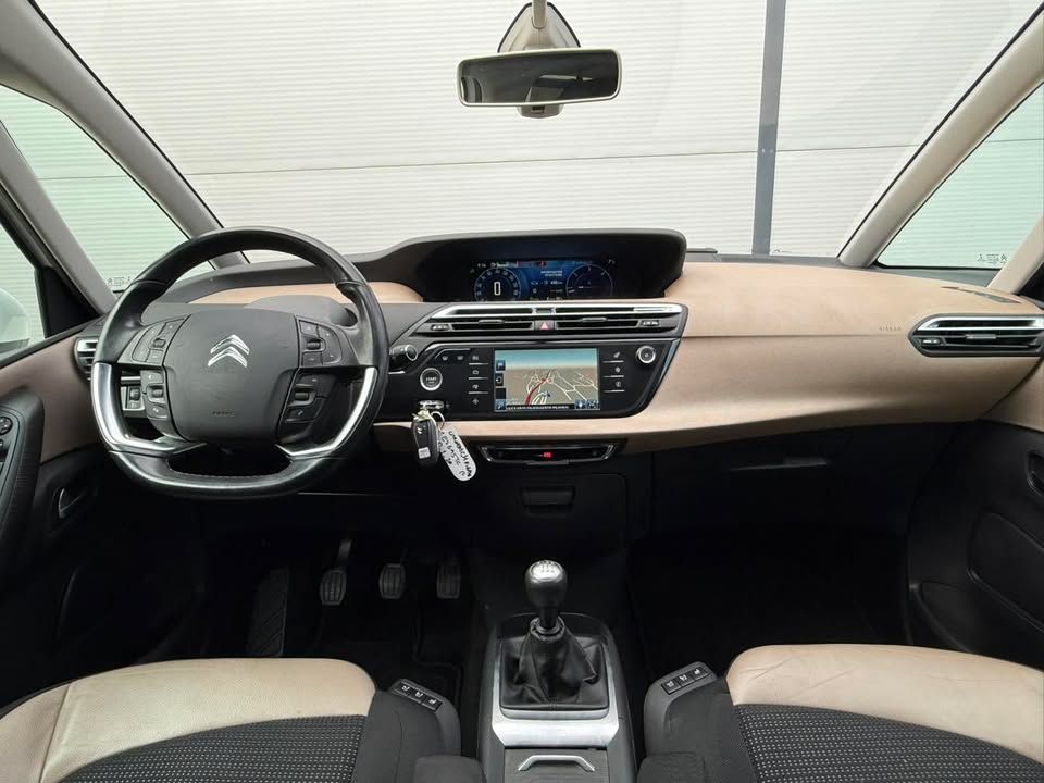 Слика на возило