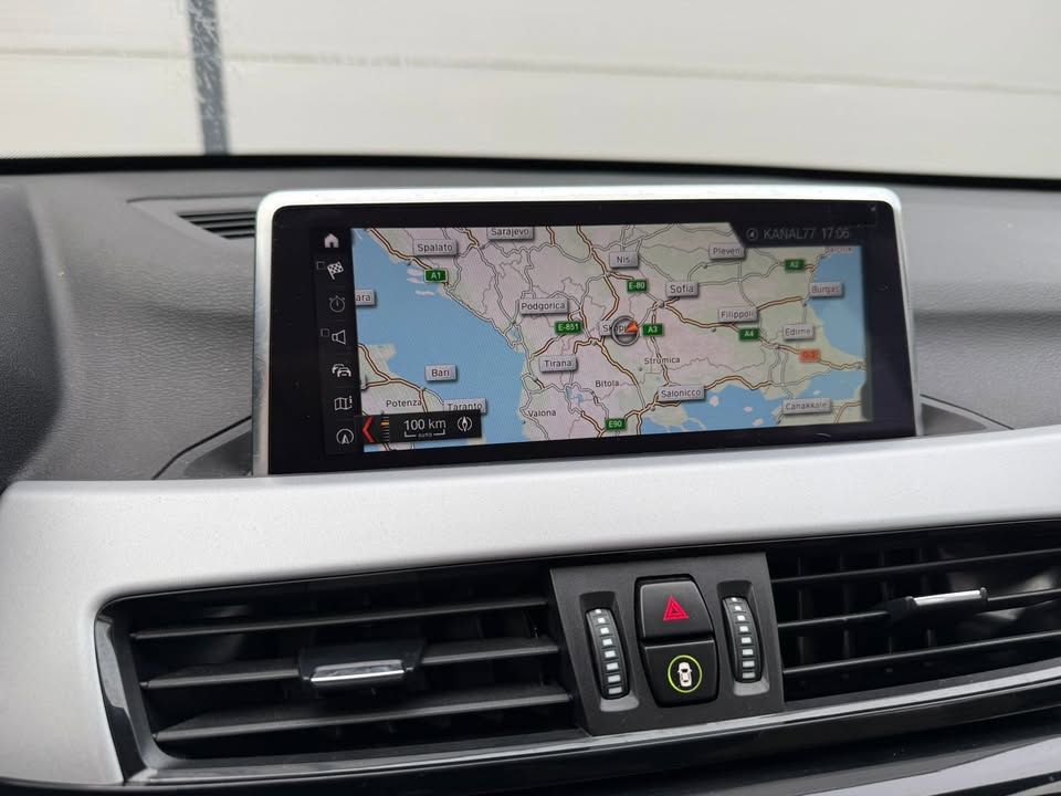 Слика на возило