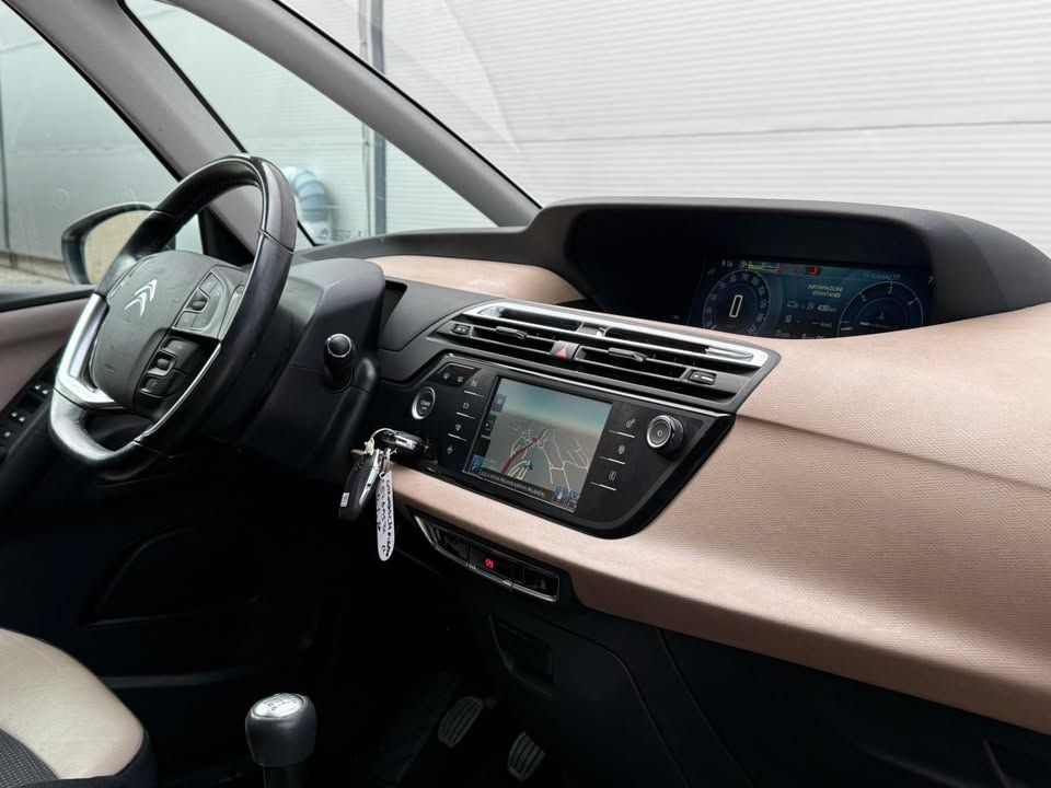 Слика на возило