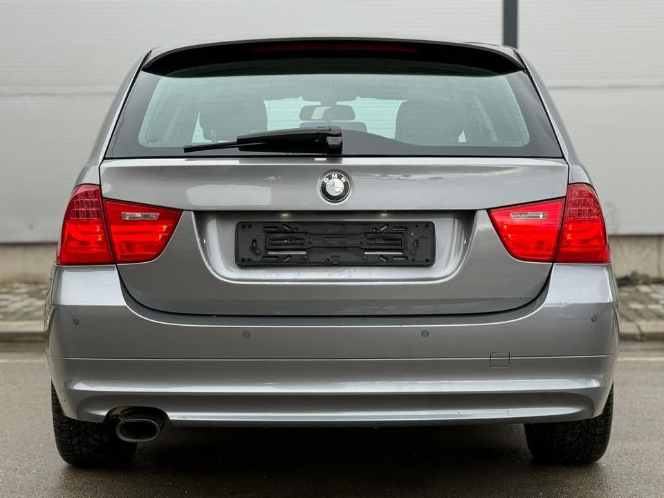 Слика на возило