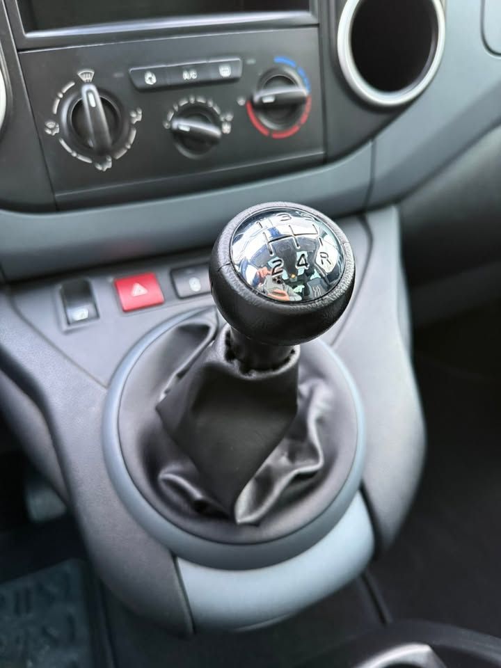 Слика на возило