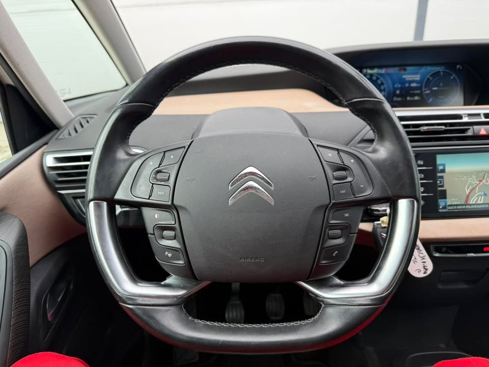 Слика на возило