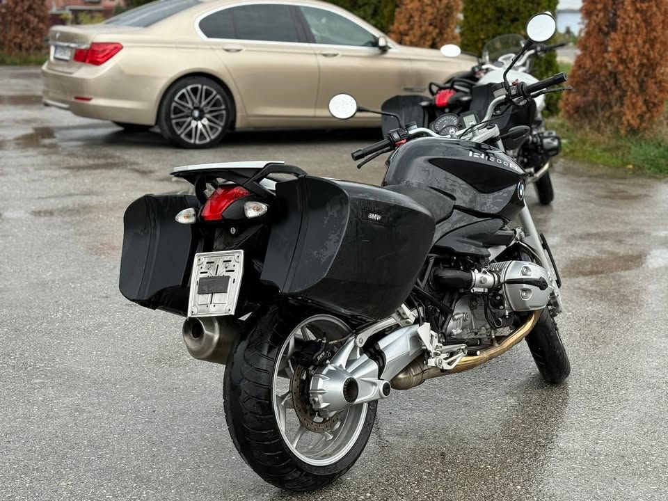 Слика на возило