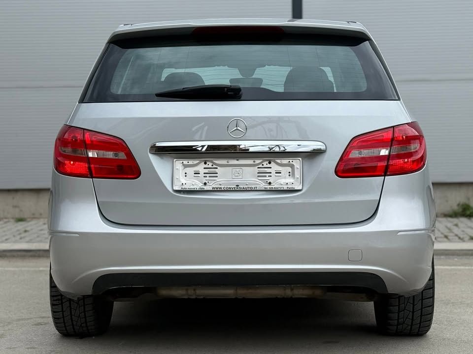 Слика на возило