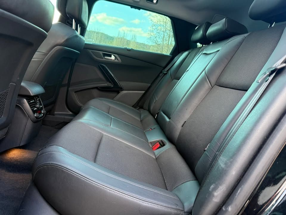 Слика на возило