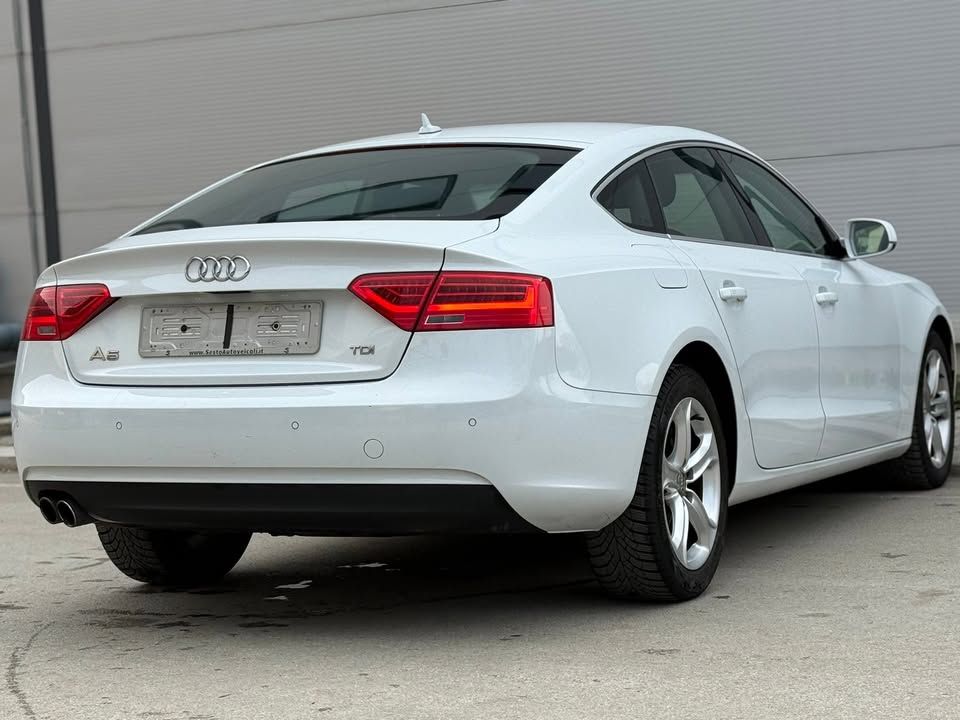 Слика на возило