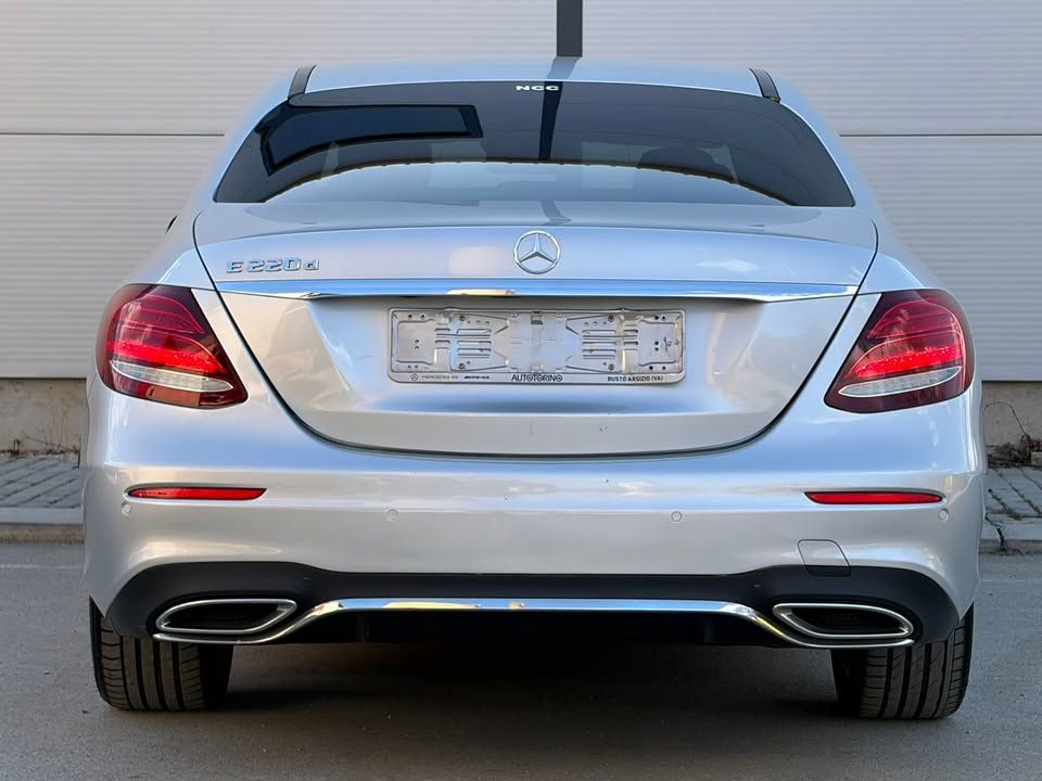 Слика на возило