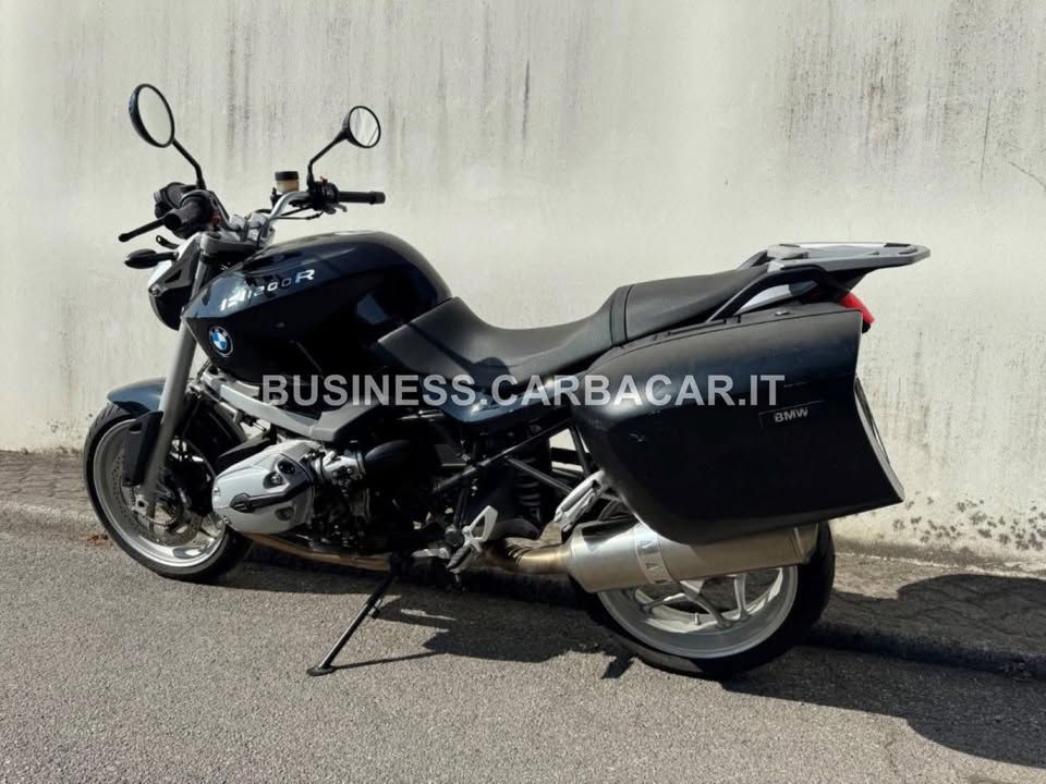 Слика на возило