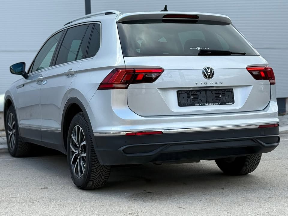 Слика на возило