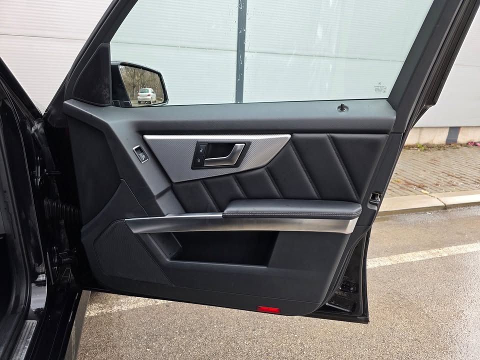 Слика на возило