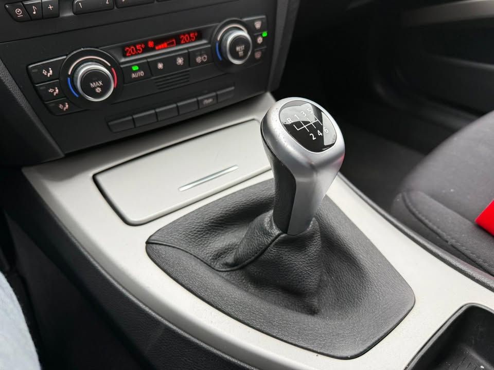 Слика на возило