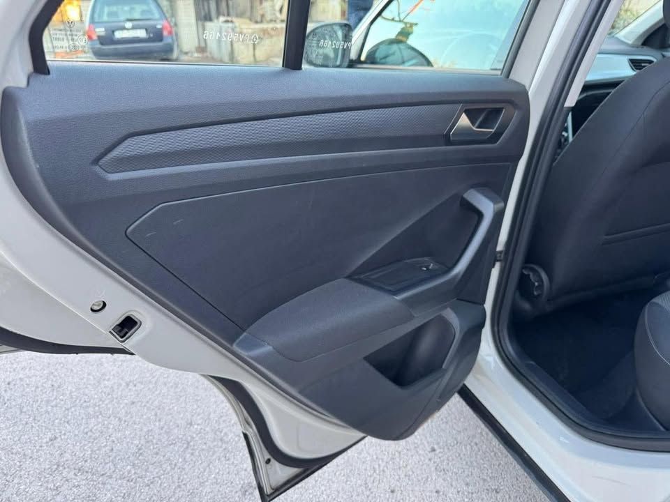 Слика на возило