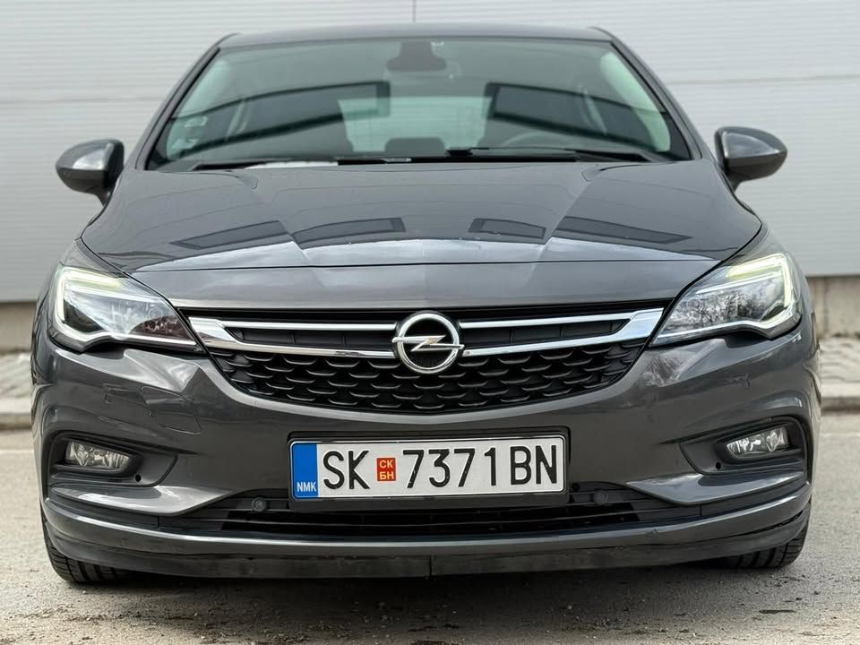 Слика на возило