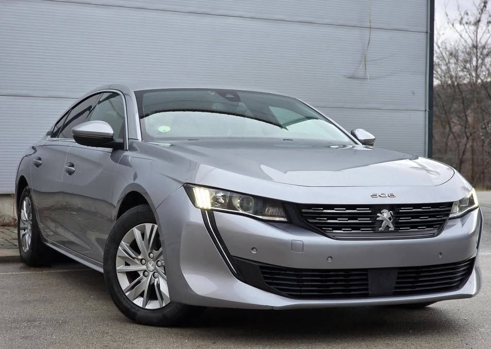 Слика на возило