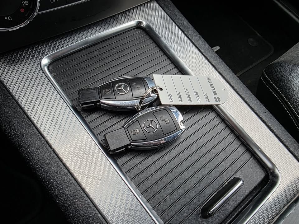 Слика на возило