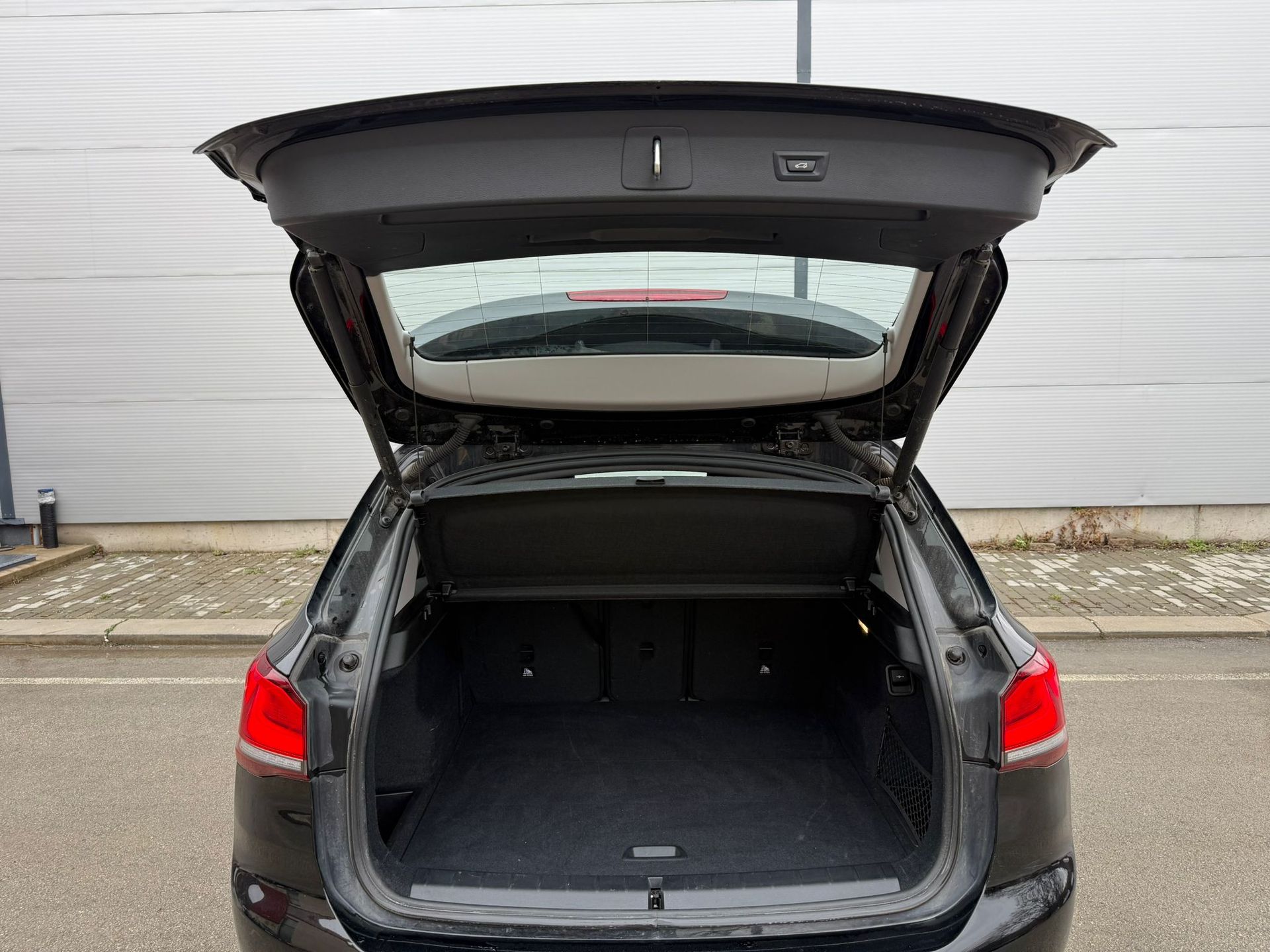 de0c6b1b-6260-40cd-a1ac-fd170d6a6844