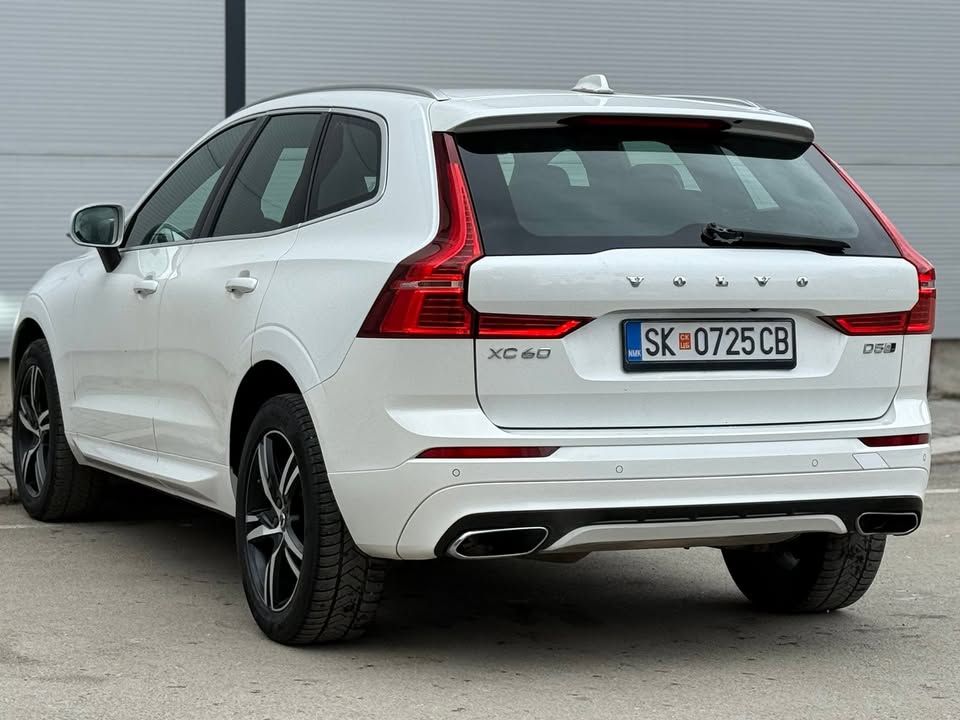 Слика на возило