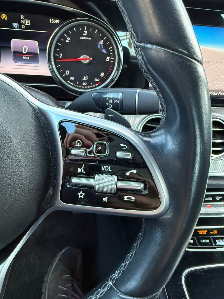 Слика на возило