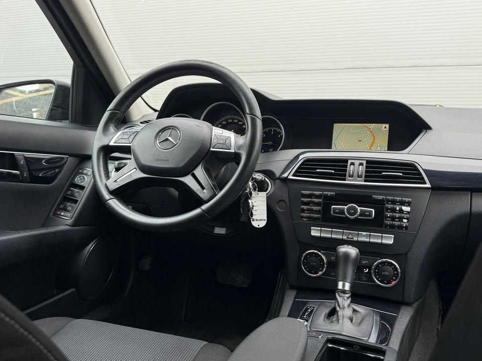 Слика на возило