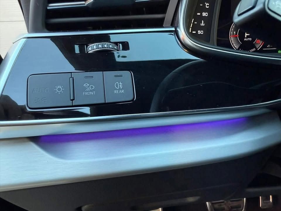 Слика на возило