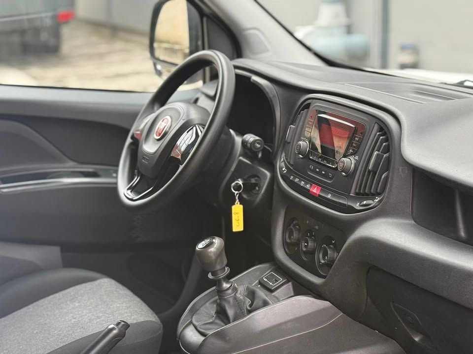 Слика на возило