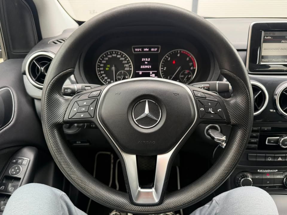 Слика на возило