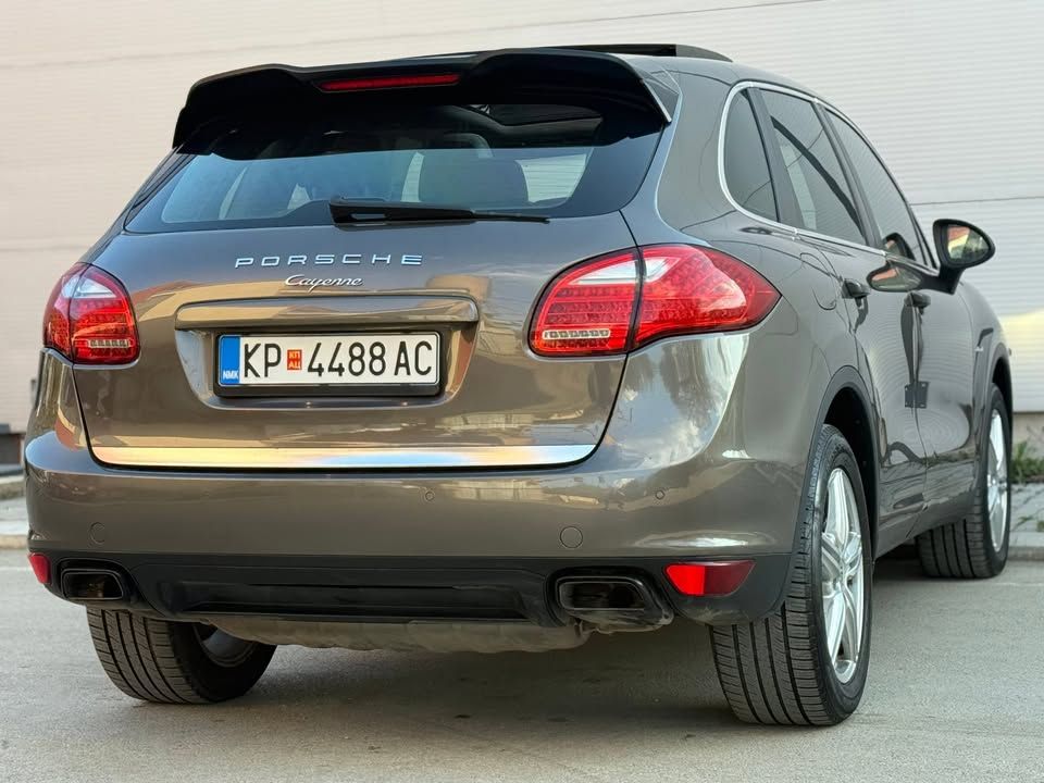 Слика на возило