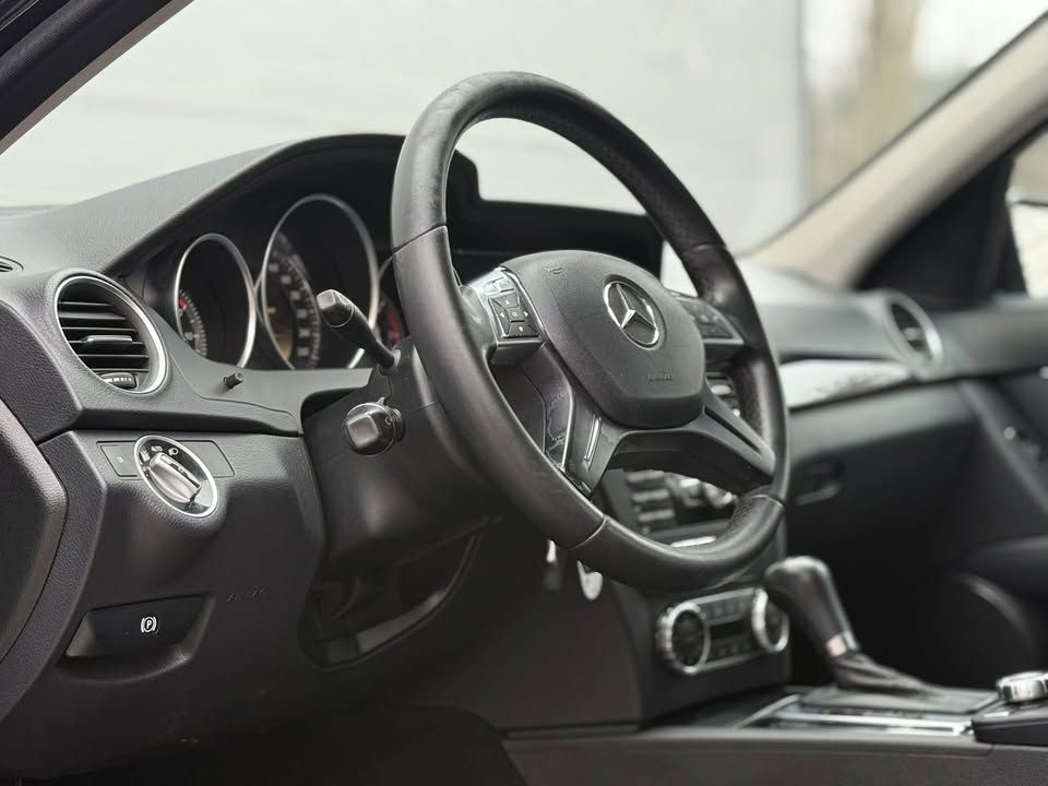 Слика на возило