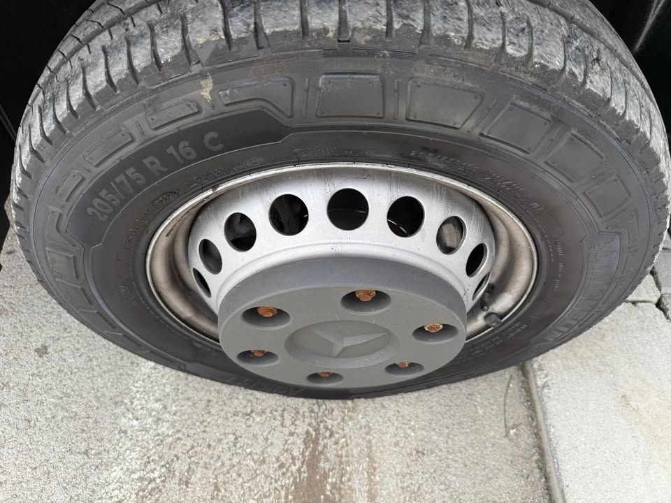 Слика на возило