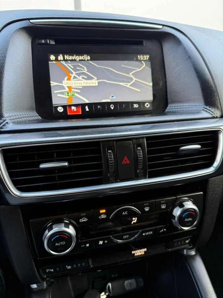 Слика на возило