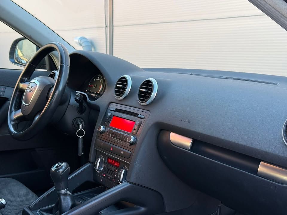 Слика на возило