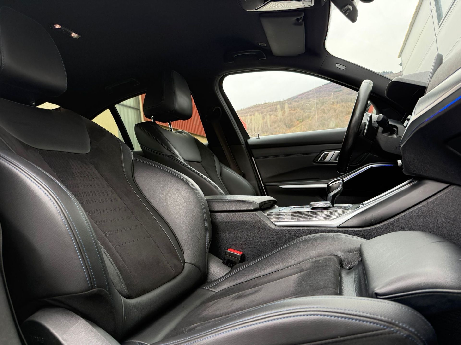 aeee7e86-d33a-42ce-93f4-4e4cca967dce